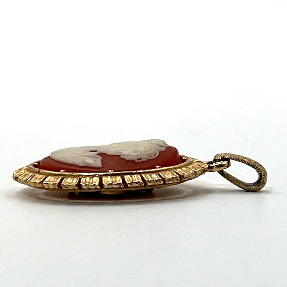 N/A vintage carved